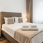 Davio Apartments